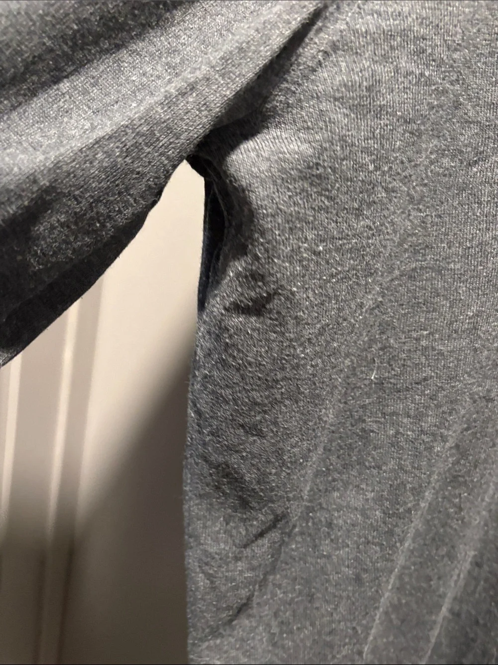 Banana Republic Silk Cotton Cashmere V-Neck Sweater XL Gray Quiet Luxury